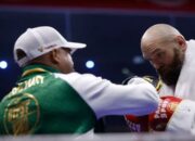 Ini Kata Pelatih Tyson Fury di Ronde Terakhir Sebelum Kekalahan dari Usyk