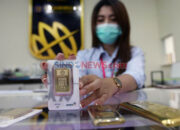 Harga Emas Antam Hari Ini Turun Tipis ke Rp1.965.000 per Gram, Berikut Rinciannya