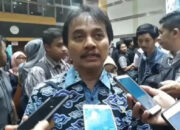 Roy Suryo Ngaku Bertemu Langsung Pengunggah Ijazah Jokowi di Medsos
